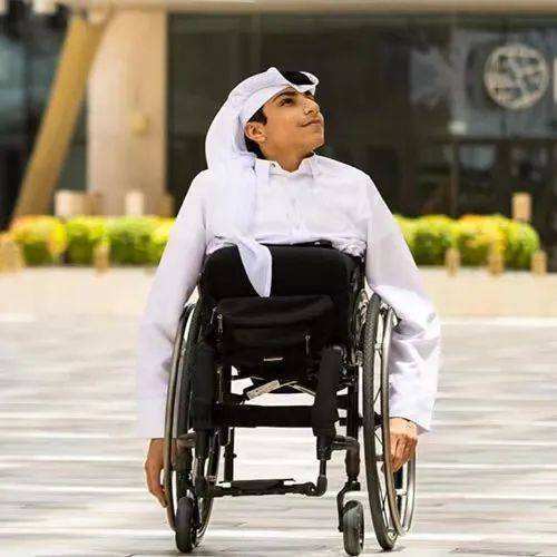 卡塔尔开幕式上的残疾人